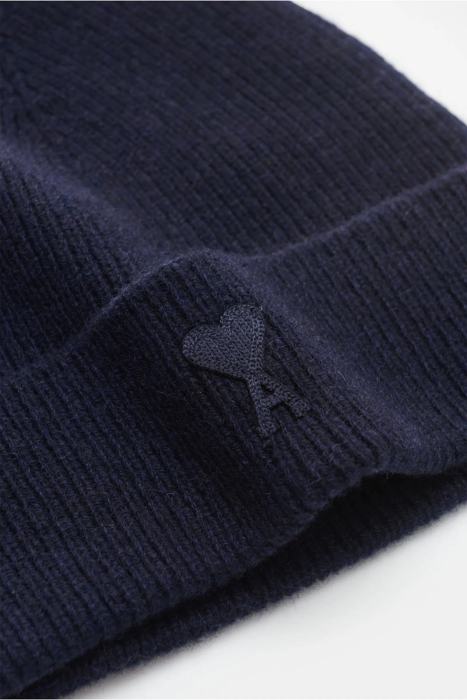 AMI HEART BEANIE